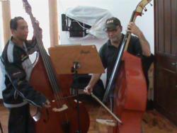 02-07-2011 20 20111208 1685628104