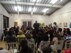 Apresenta&ccedil;&atilde;o da Orquestra de Sopros Cantada de Natal Dez/13