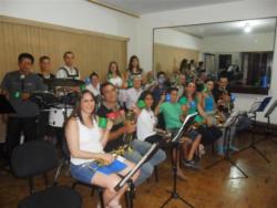 entrega de canecas 12 20120720 1248453299